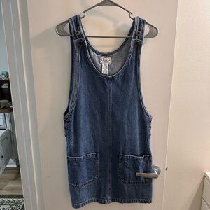Denim Sleeveless Dress with Pockets